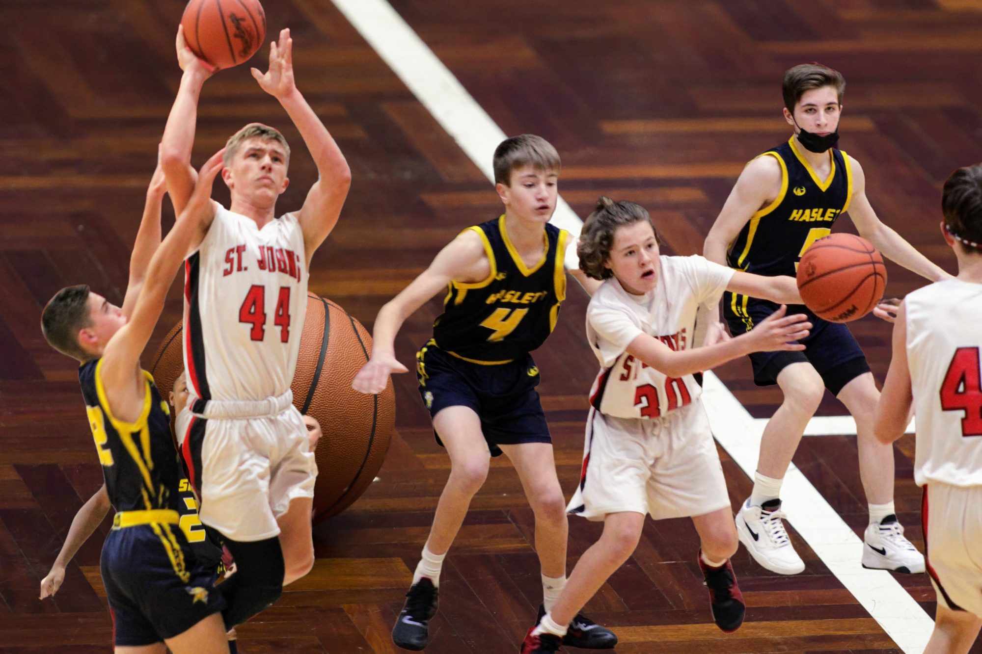 Freshman Redwings Basketball